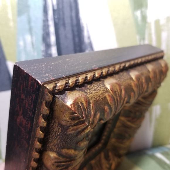 Vtg Victorian Style High Raised Ornate Pic Frame With Couple Photo Made In Spain - Picture 12 of 14